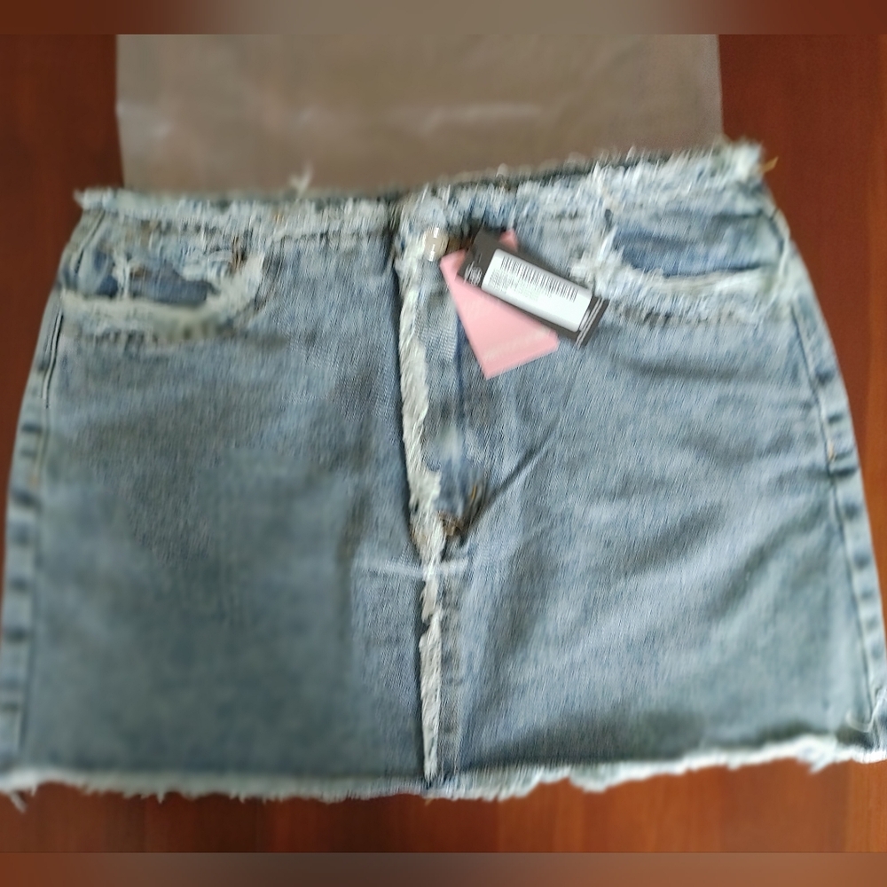 Denim Blue Fringe Mini Skirt US Size 4 NWT 13" Length (296)